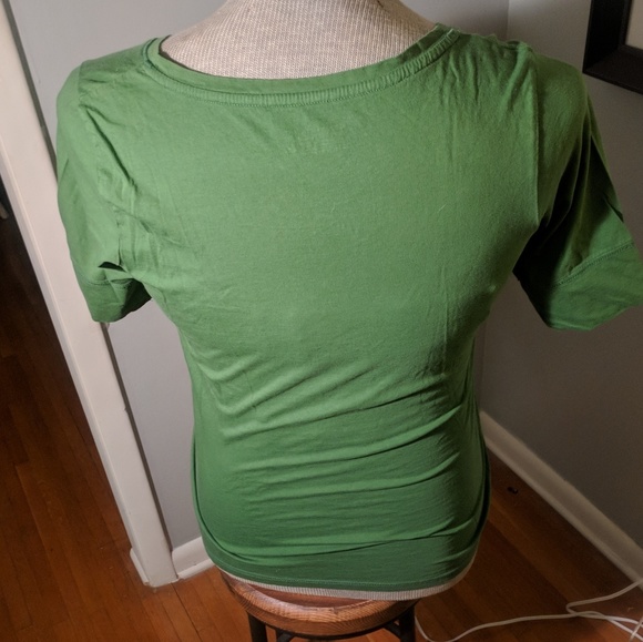 Green top - Picture 2 of 2